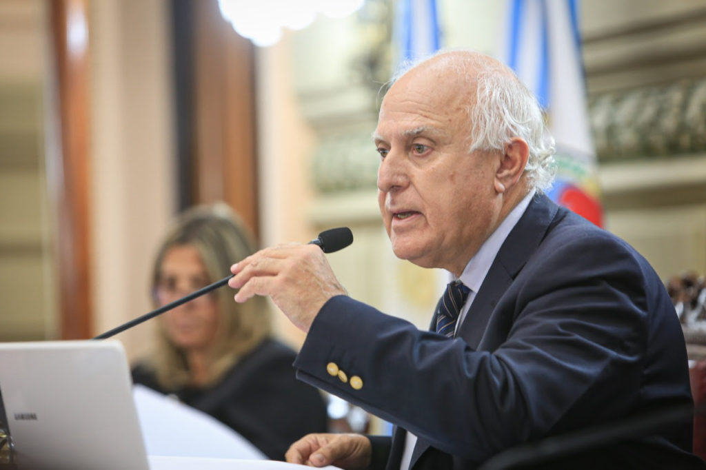 Lifschitz: &quot;Que se investigue a fondo&quot;