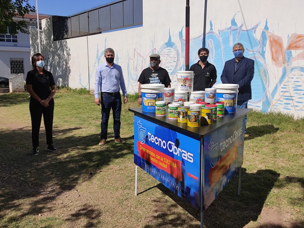 Donaciones para la reanudación del mural de Malvinas
