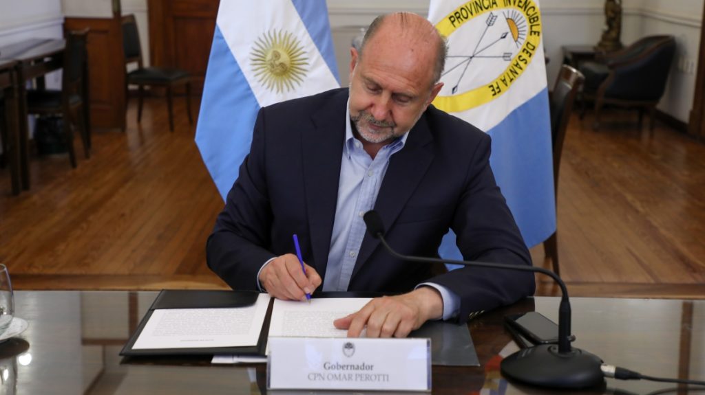 Perotti en la búsqueda de tecnología para la policía