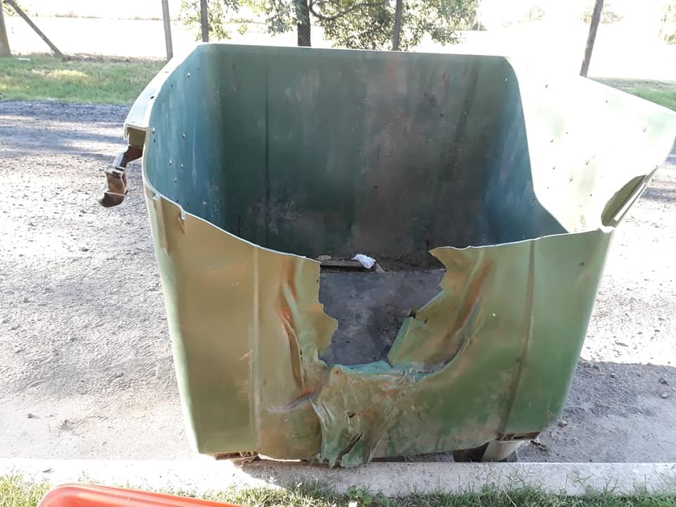 Continúa la problemática de los contenedores vandalizados en Alvear