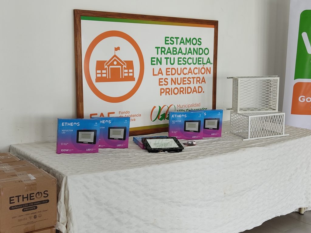 El municipio colocará reflectores con detector de movimiento en las escuelas y jardines de la ciudad