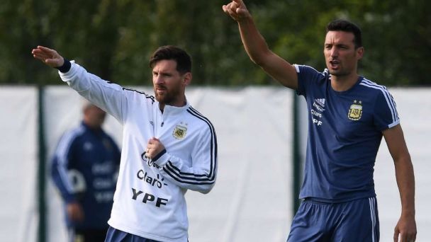 Scaloni completó la lista para los partidos de Eliminatorias
