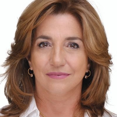 La ministra Frana internada por Covid