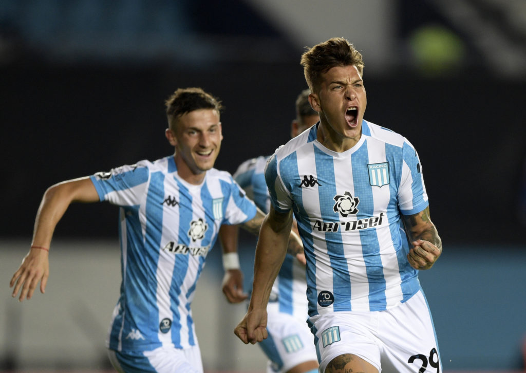 Racing recibe a Estudiantes de Mérida