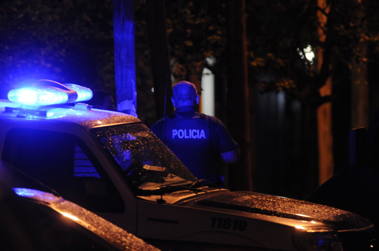 Acribillaron a un hombre en barrio Fonavi de VGG