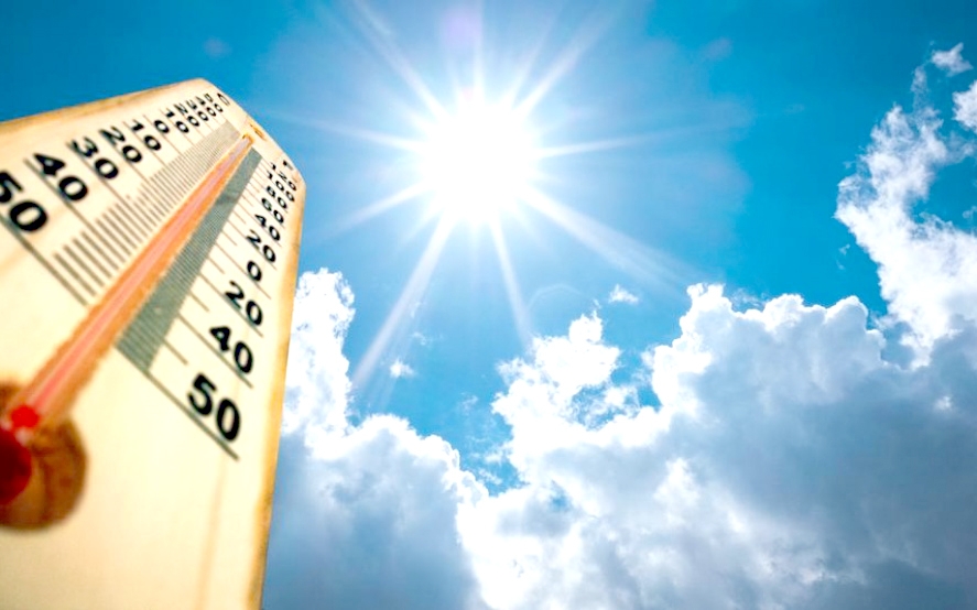 Jornada de calor agobiante y con alerta vigente