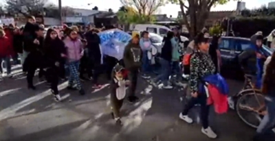 Marcha a 7 años de Ni una menos en V. G. Gálvez