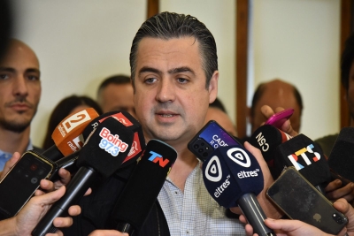 Crisis en Rosario: &quot;No vamos a sentarnos a negociar nada con la ranchada&quot;