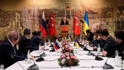 Las negociaciones directas entre Rusia y Ucrania dieron comienzo en Estambul