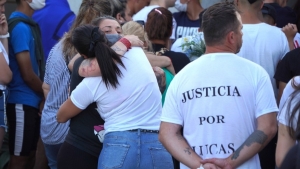 Dolor en la despedida de Lucas González