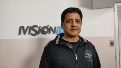Marcelo Fernández, precandidato a intendente en V. G. G, visitó Ivisión Noticias
