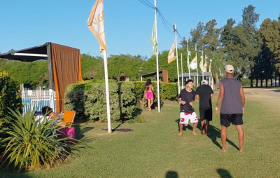 El Parque Regional de Villa Gobernador Gálvez, elegido por familias y amigos para disfrutar del verano