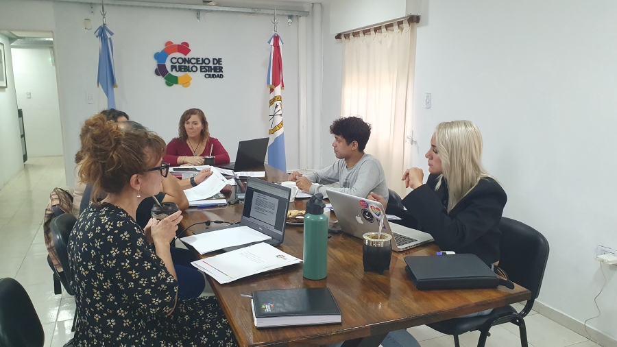 El Concejo de P. Esther avanza en temas clave de urbanismo y normativa tributaria