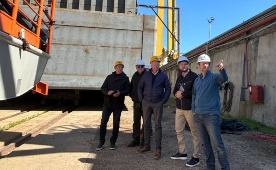 Con el apoyo de la Provincia, el astillero Atria volvió a producir y emplea a 100 personas