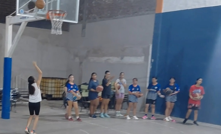 Comenzó la pretemporada de básquet femenino en el Centro Cultural y Recreativo de Villa Gobernador Gálvez