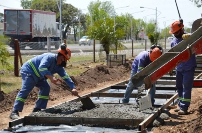 &quot;Construyamos Juntos&quot;: Trabajo colaborativo en la construcción de veredas