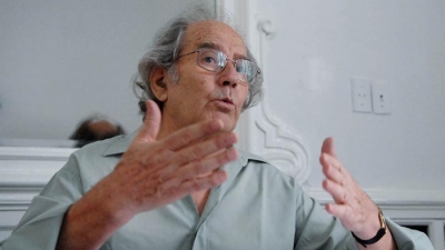 Adolfo Pérez Esquivel evoluciona "favorablemente bien"