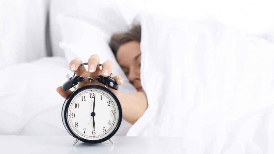 5 cosas que no hay que hacer al levantarse