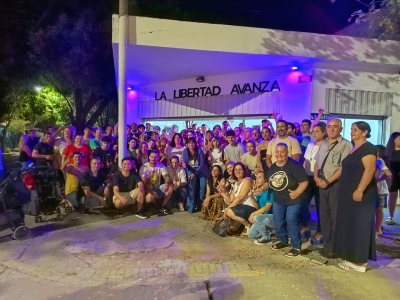 "La Libertad Avanza refuerza su presencia en VGG con la inauguración de su búnker y la presentación de sus candidatos al Concejo.