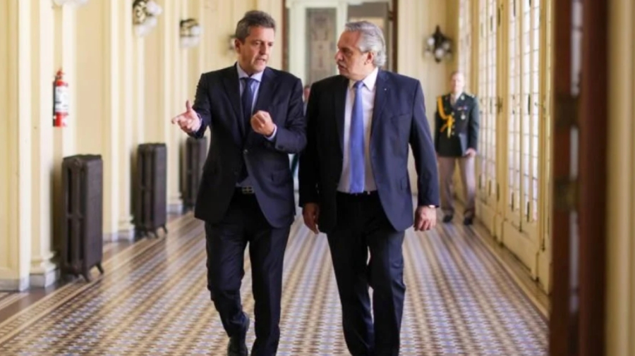 Dirigentes del FdT y la CGT destacaron la incorporación de Massa al gabinete por su "capacidad de gestión"