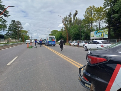ACCIDENTE EN RUTA 21: UN CICLISTA RESULTÓ HERIDO TRAS SER EMBESTIDO POR UN AUTO EN ALVEAR