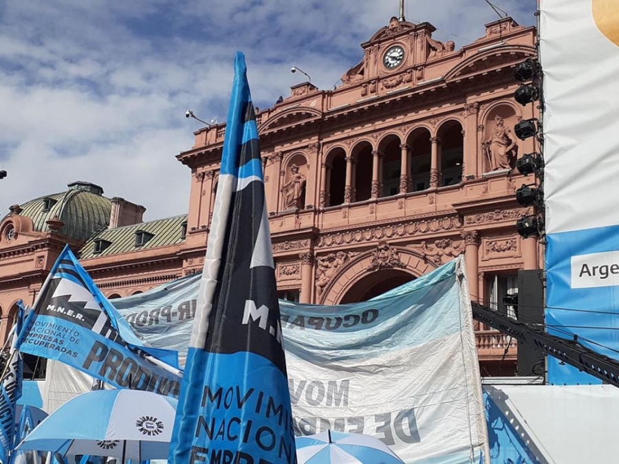 Argentina a 40 años de la democracia: Hablan los vecinos de VGG
