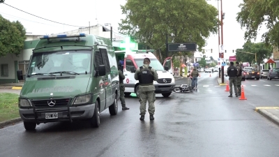 Accidente entre una moto y un utilitario en V.G.Gálvez