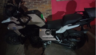 Recuperan moto sustraída